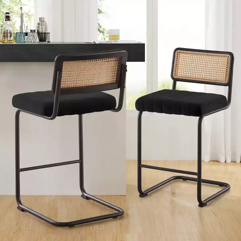 Tabourets de bar hauteur comptoir Bekrvio 26 - Rotin, velours avec dossier en cannage et cadre en métal, tabourets de cuisine modernes du milieu du siècle pour îlot de cuisine
