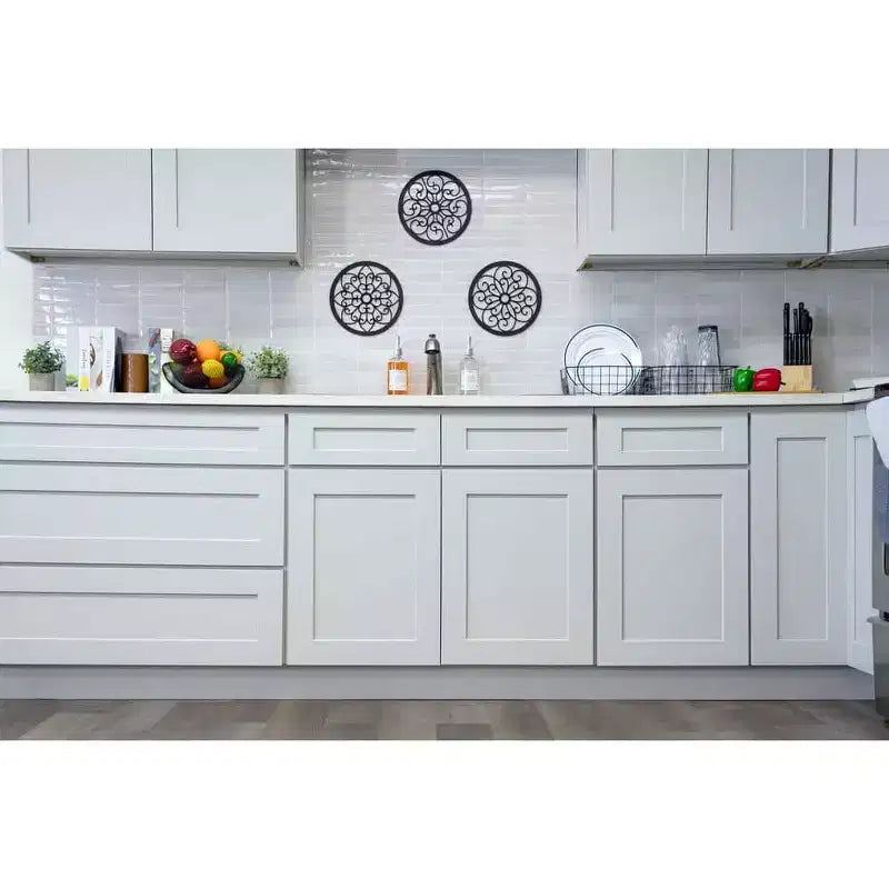 CASAINC 18 in. W x 34.5 in. H x 24 in. D Base Kitchen Cabinet with Drawer  Plywood Frame Soft-Close - Full Overlay RTA