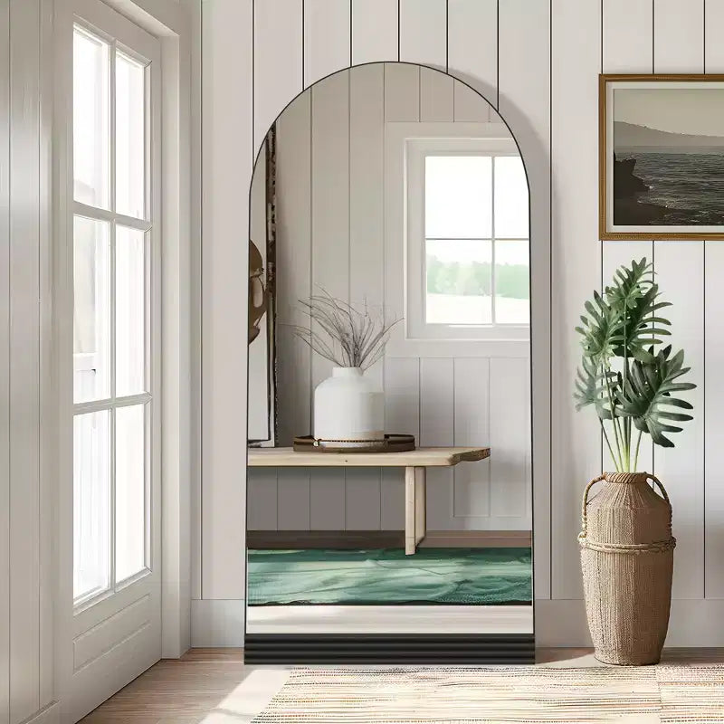 PexFix Miroir mural plein pied de 31 po (l) x 71 po (H) avec cadre en bois arqué et base en bois rayée, noir