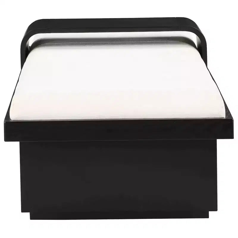 Meridian Furniture,Arlington Chenille Fabric Bench