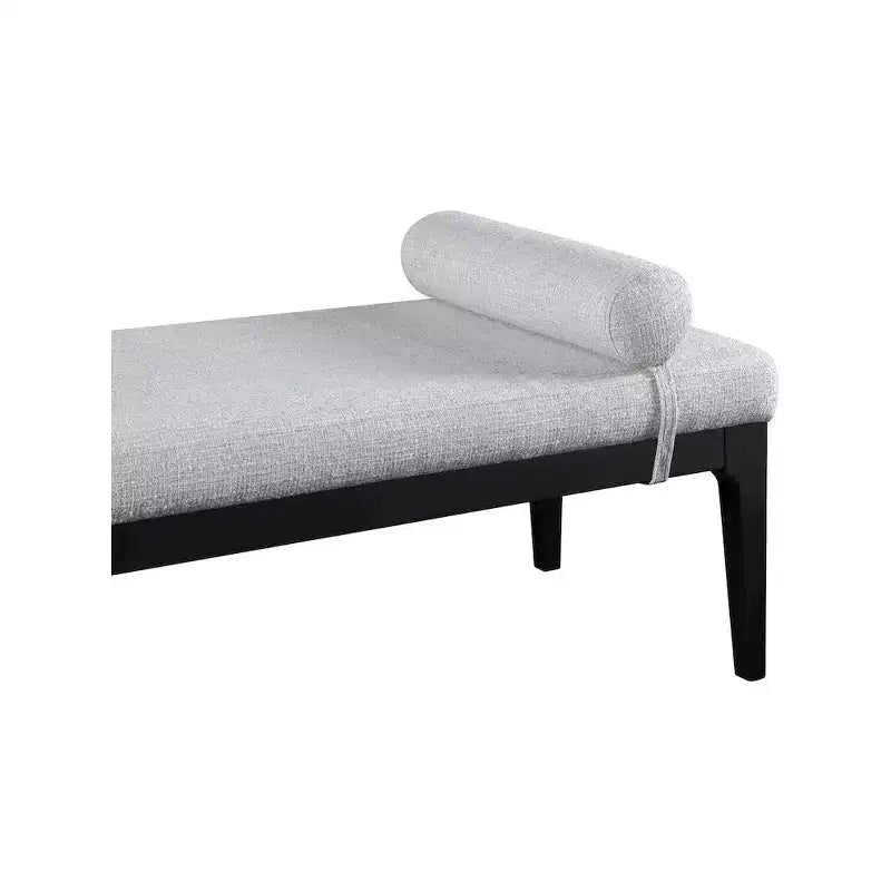 Meridian Furniture, Banc Priscilla en tissu texturé lin