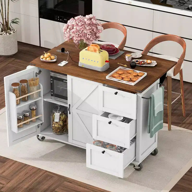 CLIHOME 54,5 Pouces Îlot de Cuisine Roulant de Ferme avec Prise de Courant, Chariot de Rangement de Cuisine avec Étagère de Rangement Interne, Abattant, Étagère à Épices