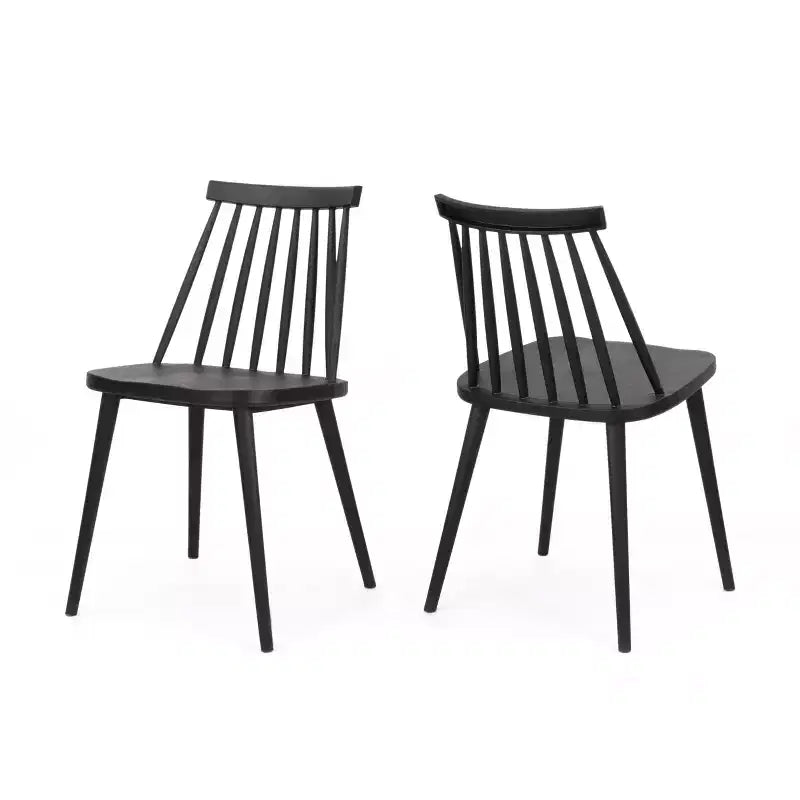 Chaises de salle à manger en plastique GDFStudio Boyd Farmhouse à dossier fuseau (Lot de 2)