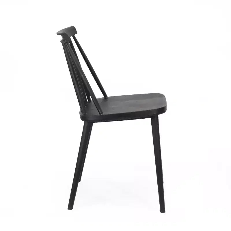 Chaises de salle à manger en plastique GDFStudio Boyd Farmhouse à dossier fuseau (Lot de 2)