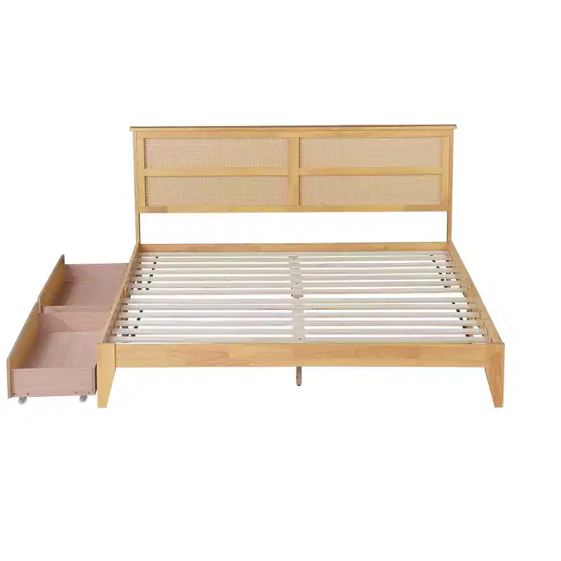 Struttura Letto King in Legno con Testiera in Rattan e 2 Cassetti Contenitore, Rovere Bianco