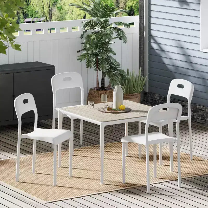 Chaises de salle à manger empilables en plastique avec pieds en métal pour salle de conférence, bureau, table de salle à manger, montage facile, résistant aux taches, utilisation intérieure et extérieure