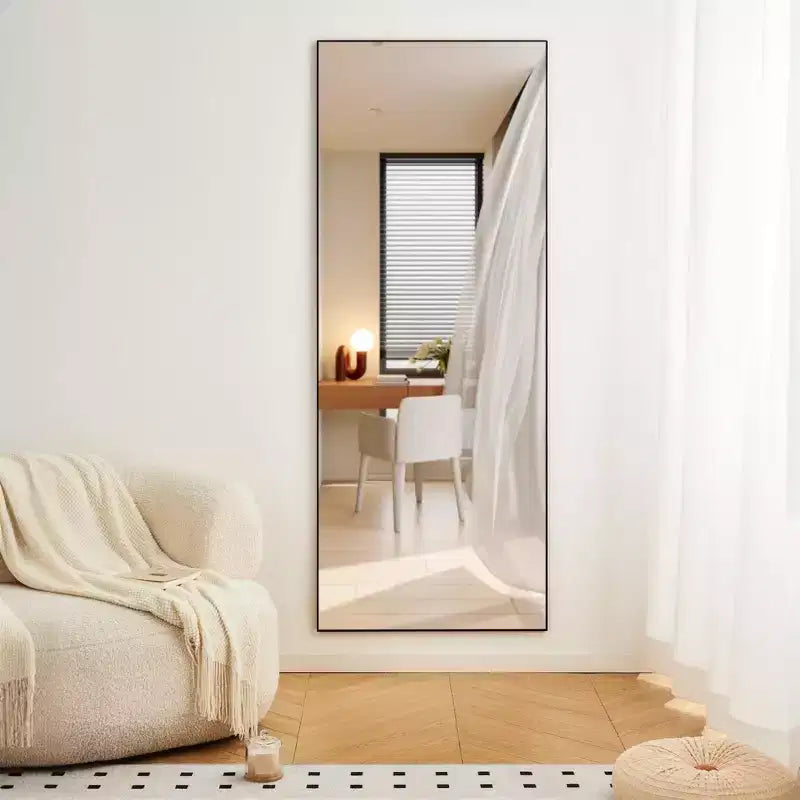 Specchio da Parete a Corpo Intero Antisfondamento 70x31" con Cornice in Lega di Alluminio