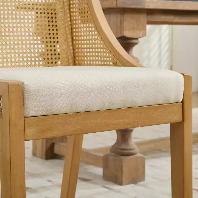 Chaise de salle à manger en rotin MAYEERTY - Cadre en bois massif, accoudoirs décoratifs, siège en lin, style rustique, finition naturelle, pack individuel