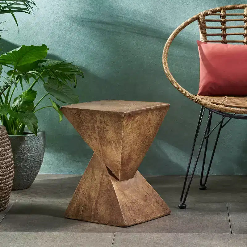 MAYEERTY 1 Pack Sculptural Hourglass Side Table, Artisan Wood-Like End Table for Living Room, Patio
